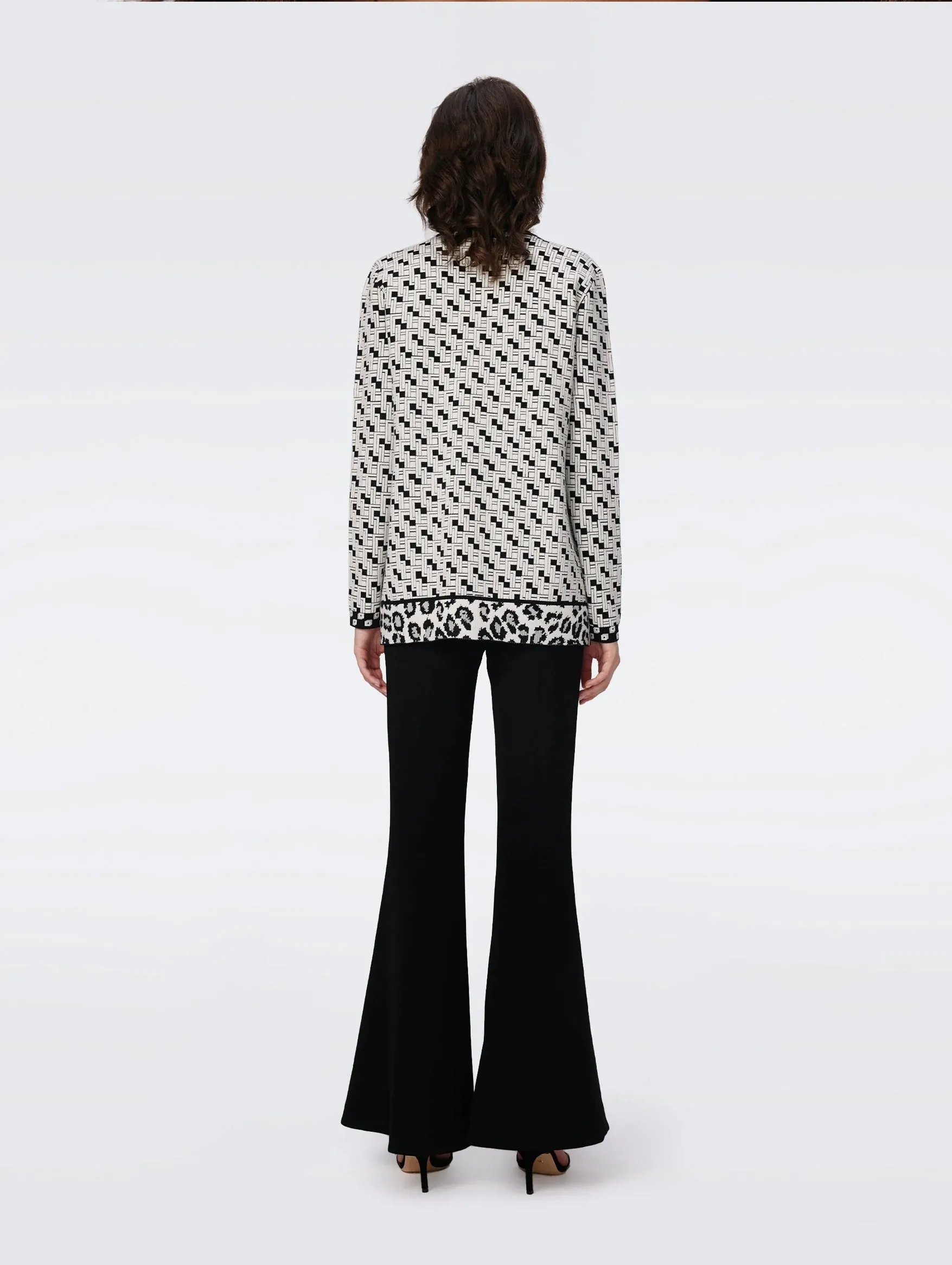 Korbin Knit Jacquard Cardigan in Ivory Links