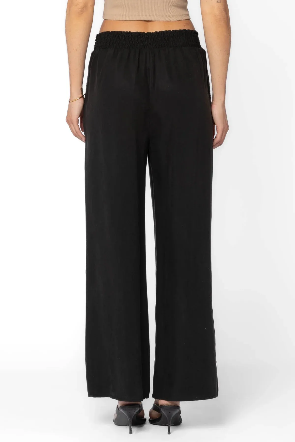 Morelia Pant