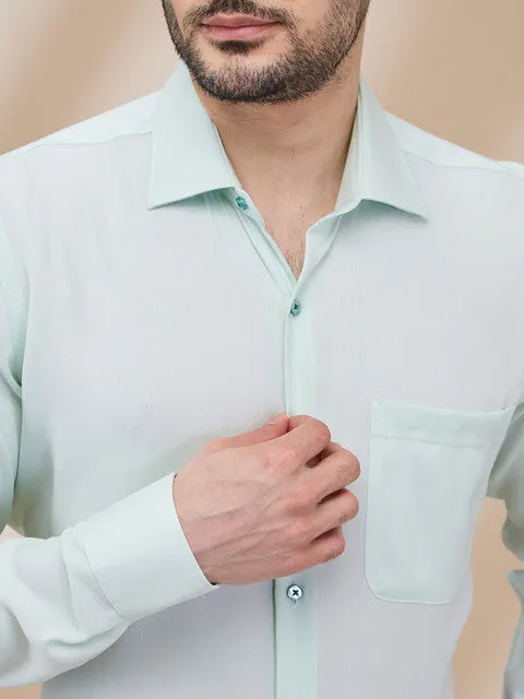 Raymond Men Green Structured Contemporary Fit Cotton Wrinkle Free Formal Shirt