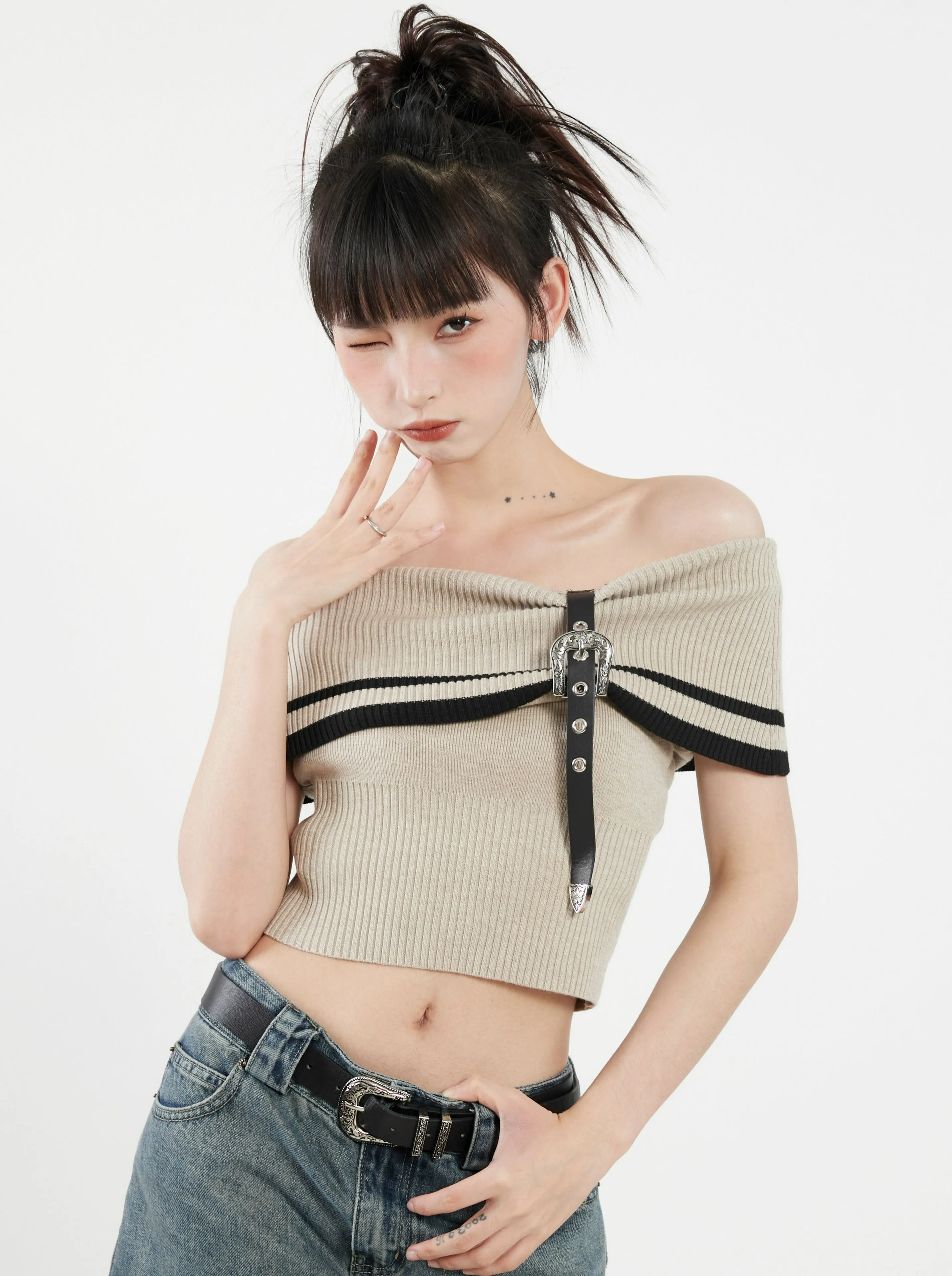 Ribbed Off Shoulder Crop Top