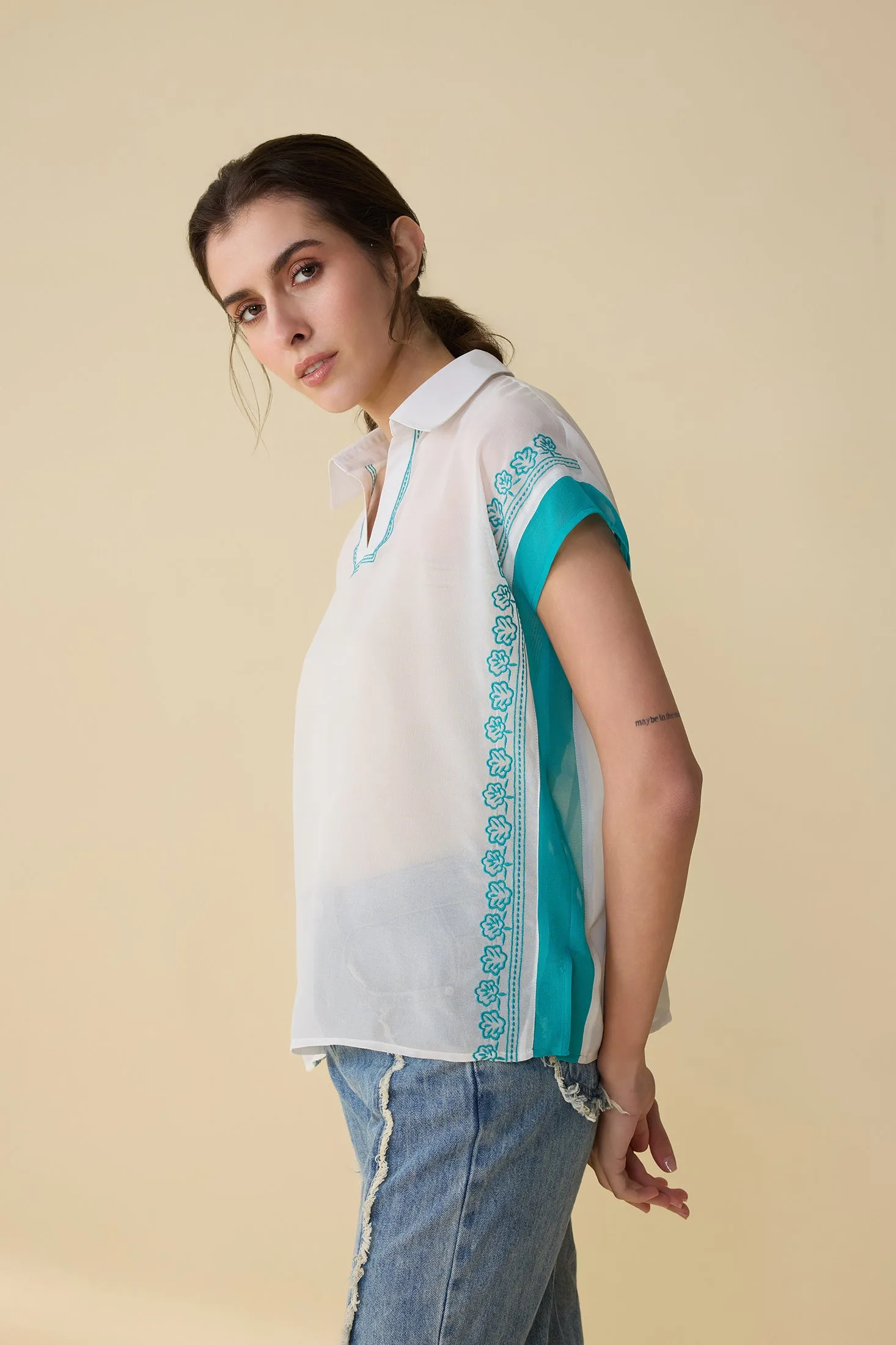 Sierra Embroidered Top In White And Sky Blue