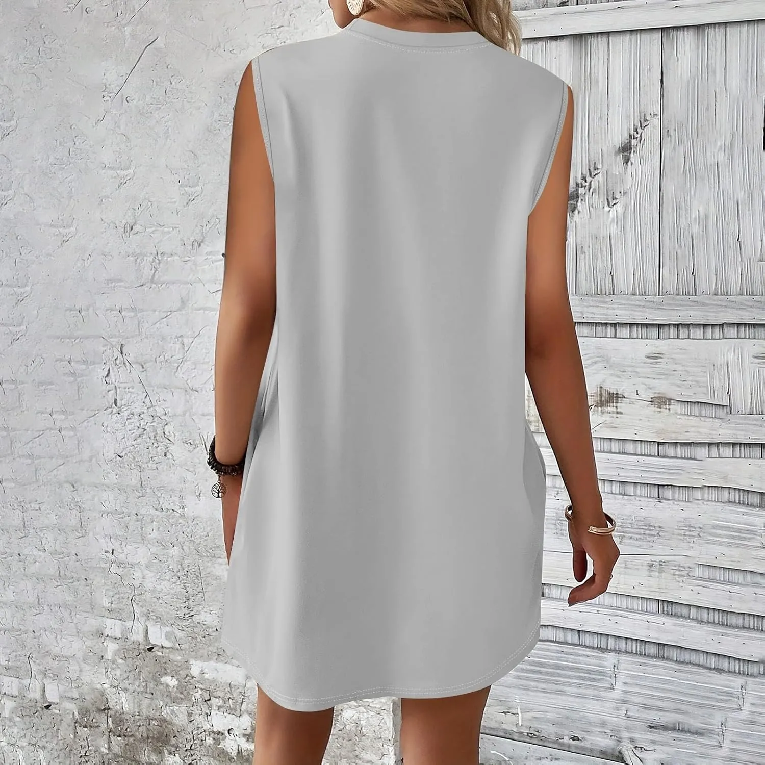 Women Crew Neck Sleeveless Sundress Printed Beach Vacation Pockets Dress 2025 Summer Casual Loose Mini Dresses